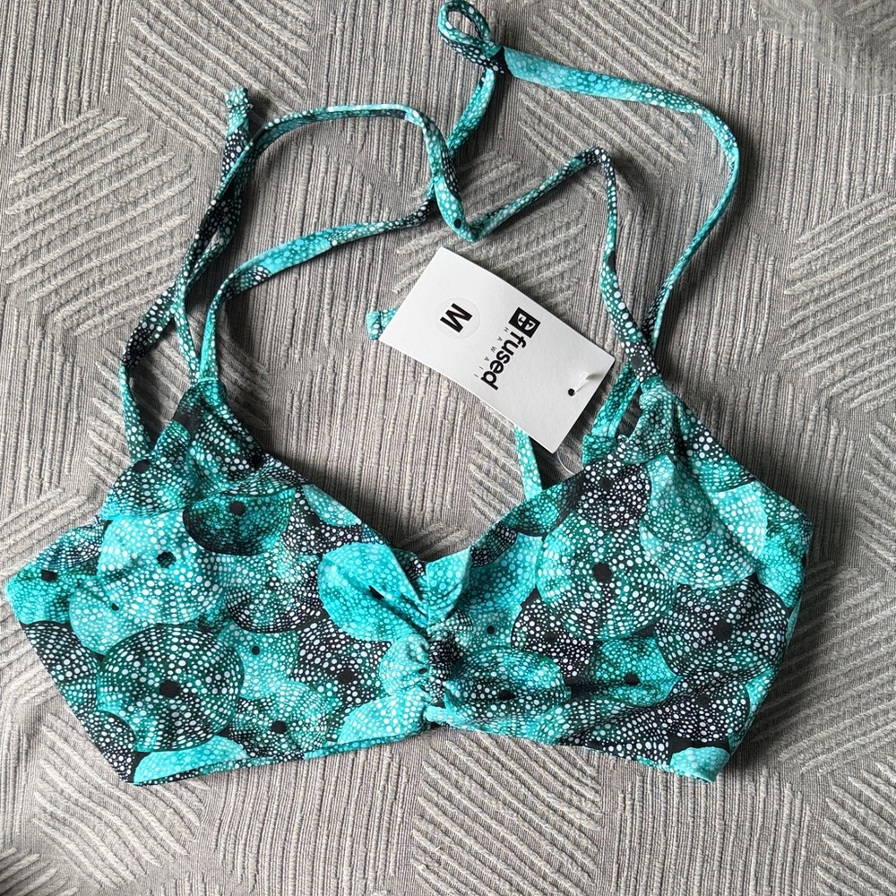 Fused Hawaii KOHANAIKI TOP